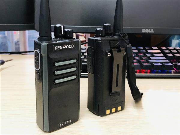 Bộ đàm cầm tay Kenwood TK F739 tự dò tần số